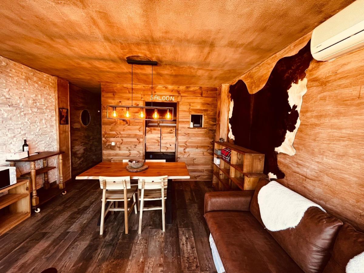 Old West House Pantano De San Juan Apartment ซาน มาร์่ติน เด วาลเดเกลเซียส ภายนอก รูปภาพ
