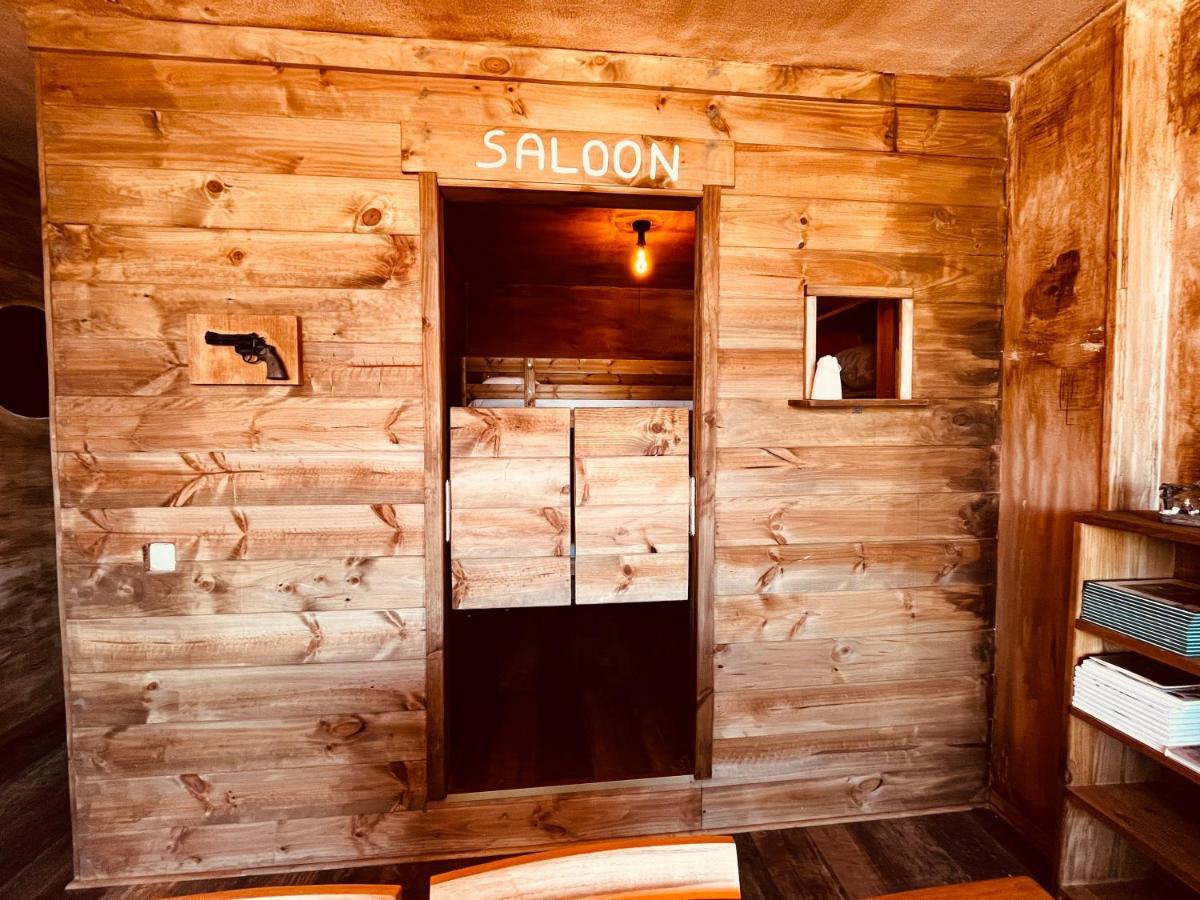 Old West House Pantano De San Juan Apartment ซาน มาร์่ติน เด วาลเดเกลเซียส ภายนอก รูปภาพ