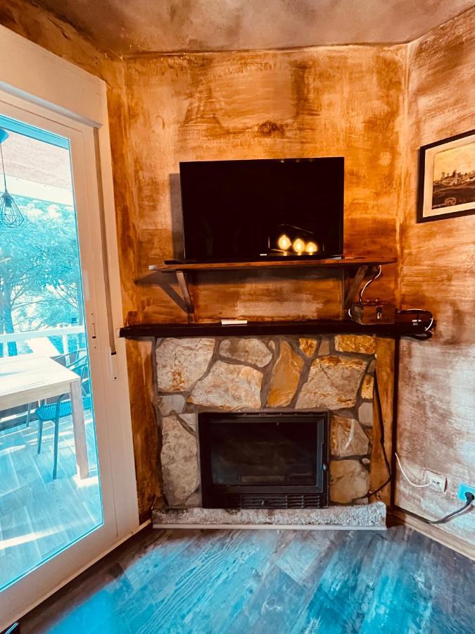 Old West House Pantano De San Juan Apartment ซาน มาร์่ติน เด วาลเดเกลเซียส ภายนอก รูปภาพ