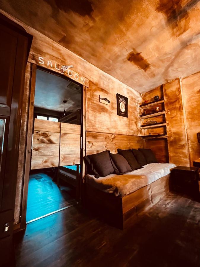 Old West House Pantano De San Juan Apartment ซาน มาร์่ติน เด วาลเดเกลเซียส ภายนอก รูปภาพ